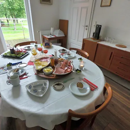 Gaestehaus Schinna *