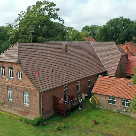 Gaestehaus Schinna فندق مبيت وإفطار