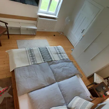 Gaestehaus Schinna فندق مبيت وإفطار