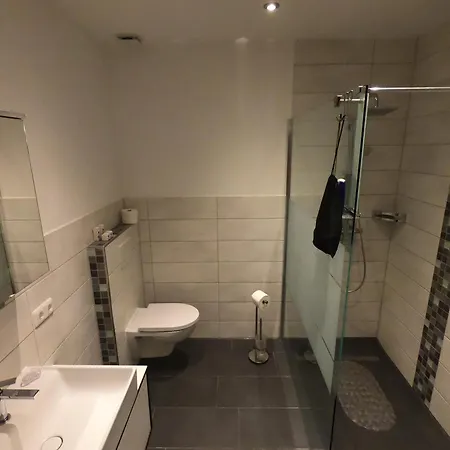 Gaestehaus Schinna فندق مبيت وإفطار 3*