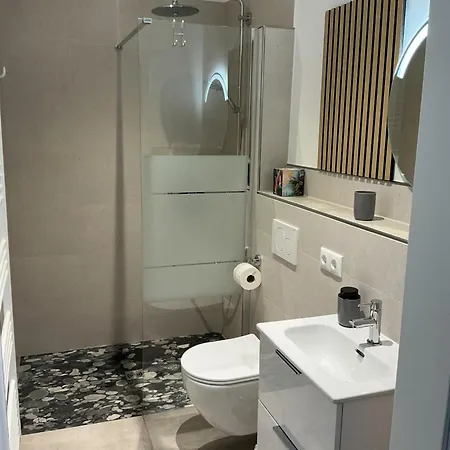 Gaestehaus Schinna B&B